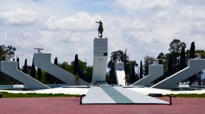 Viernes 16 de abril. ¡Qué bueno sería quemar Puebla! 3° secundaria