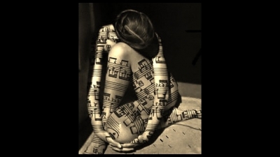 Lunes 24 de Agosto "M&uacute;sica en mi cuerpo", Artes, 1&deg;"B", Secundaria.